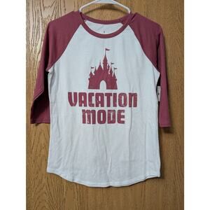 Disney Size Small Women's Vacation Mode 3/4 Sleeve Top New With Tags